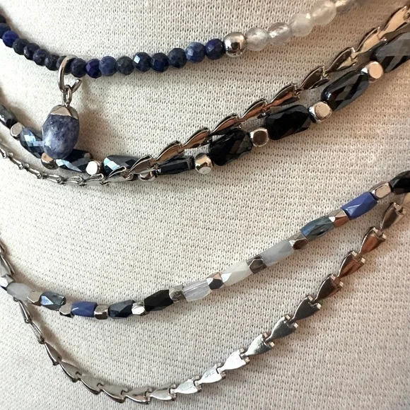 Elegant silver and Blue beads Layered convertible and adjustable Necklace. - Picture 6 of 11